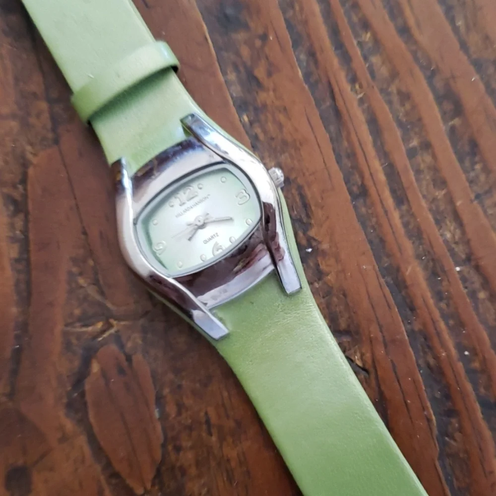 Hillard & Hanson Quartz Watch